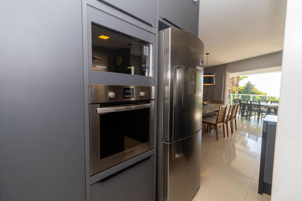 Varandas Do Atlantico: Luxurious Beachfront Condo with Heated Pool Bombinhas Exterior photo