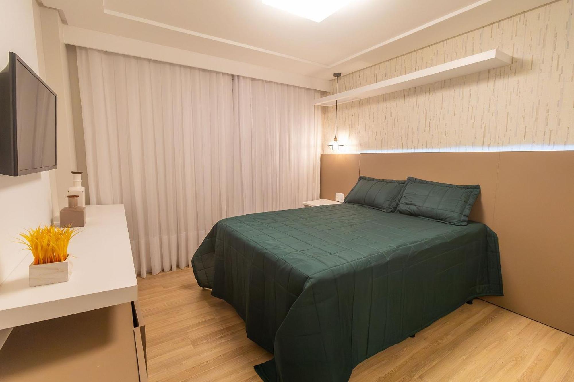 Varandas Do Atlantico: Luxurious Beachfront Condo with Heated Pool Bombinhas Exterior photo