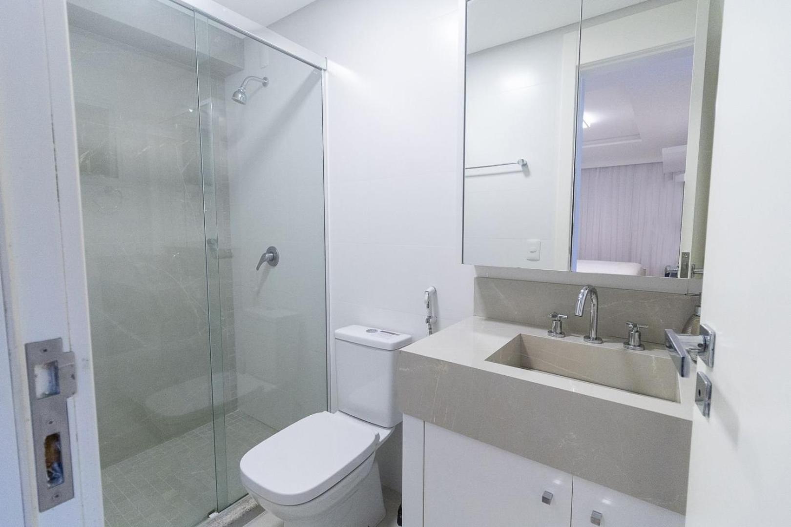 Varandas Do Atlantico: Luxurious Beachfront Condo with Heated Pool Bombinhas Exterior photo