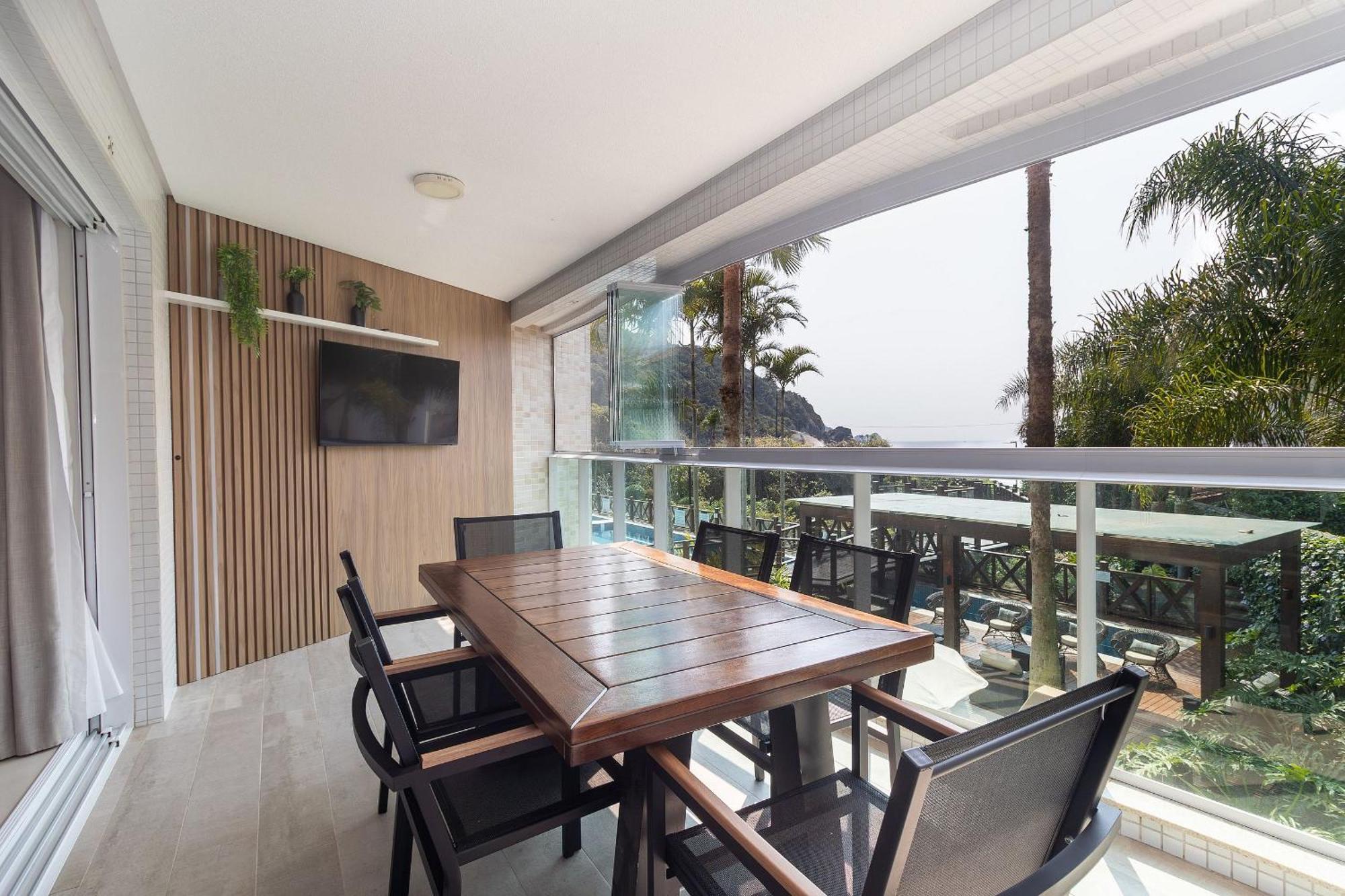 Varandas Do Atlantico: Luxurious Beachfront Condo with Heated Pool Bombinhas Exterior photo