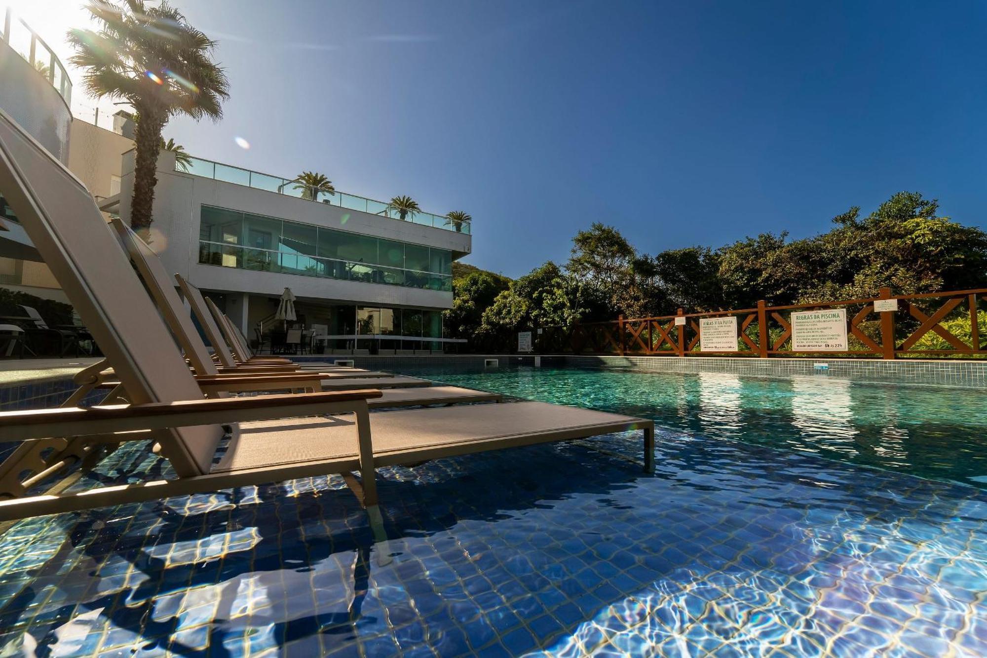 Varandas Do Atlantico: Luxurious Beachfront Condo with Heated Pool Bombinhas Exterior photo