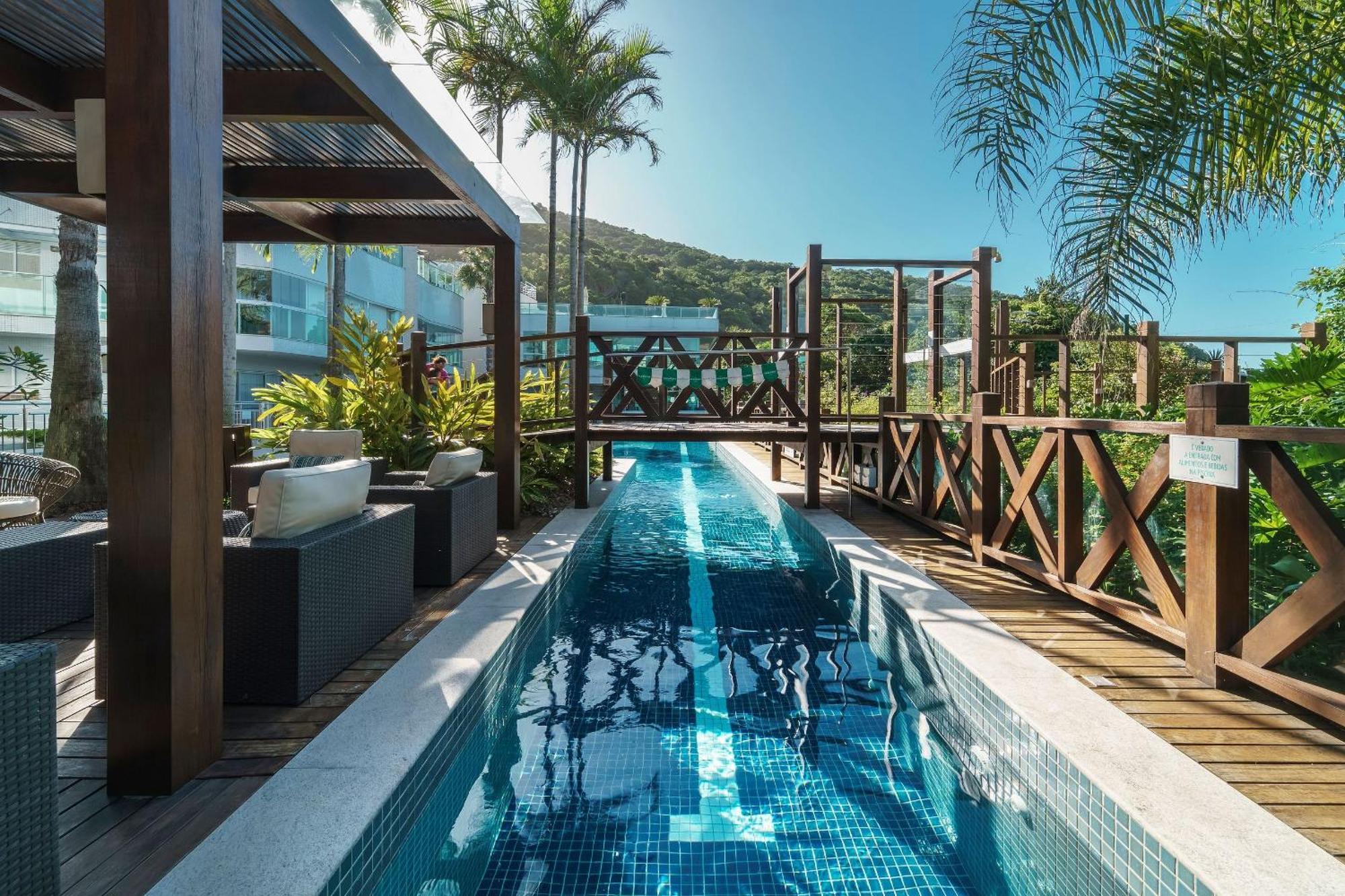 Varandas Do Atlantico: Luxurious Beachfront Condo with Heated Pool Bombinhas Exterior photo